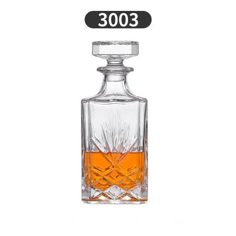 Luxurious Lead - Free Crystal Glass Whiskey Decanter - Elegant Barware for Home Parties - 750ml - The unKAGEd Shop