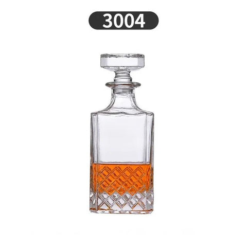 Luxurious Lead - Free Crystal Glass Whiskey Decanter - Elegant Barware for Home Parties - 750ml - The unKAGEd Shop